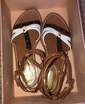 Louis Vuitton Damier Leather Flat Thong Sandals