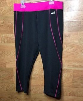 Bcg Tru Wick Capri Length Compression Leggings Size M - $21 - From