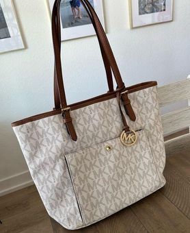 Jet Set Item Large Tote