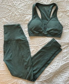 Beyond Yoga Space Dye Leggings & Bra Blue Size XS - $110 (33% Off