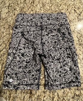 Lululemon Fast And Free Short *Non-Reflective - Sporadic Black Rhino Grey  Size 6 - $51 (25% Off Retail) - From A