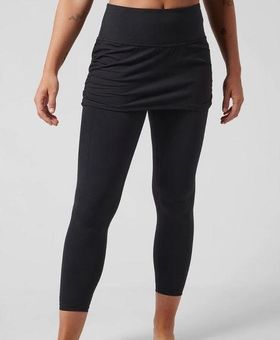 Athleta Elation 2-in-1 Capri black size large - $27 - From Michaela