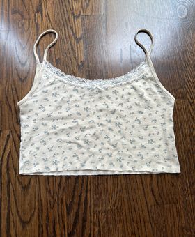 Brandy Melville Cropped Skylar Floral Lace Tank Multiple - $16 (11% Off  Retail) - From Elah