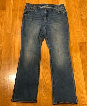 Old Navy women's mid-rise kicker boot-cut jeans size 14 . - $29 - From Mike