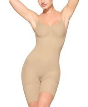 Women's Seamless Sculpt Mid Thigh Bodysuit