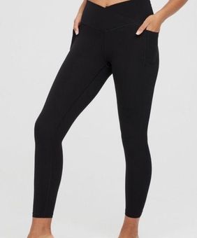 OFFLINE Real Me High Waisted Crossover Legging