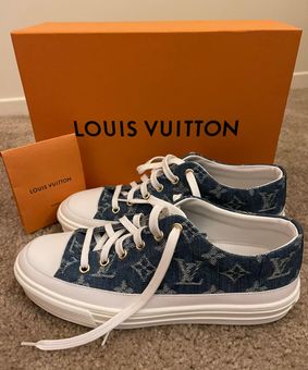 Louis Vuitton LV sneakers shoes monogram canvas