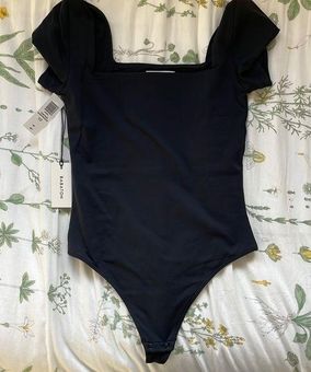 Aritzia NWOT Babaton Contour Squareneck Short Sleeve Bodysuit in Black,  Size S - $35 - From Megan