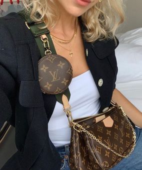 lv multi pochette green