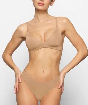 SKIMS Wireless Bra NWT 32C Tan Size 32 C - $30 (40% Off Retail) New With  Tags - From Ali