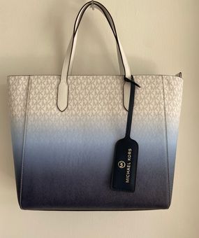  Michael Kors Molly Large Shoulder Tote Navy One Size