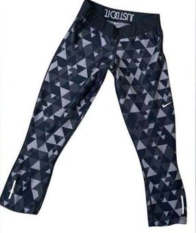 Nike Womens Training Running Yoga Capri Tights Dri-Fit Triangle Print size  XS - $22 - From Cindy