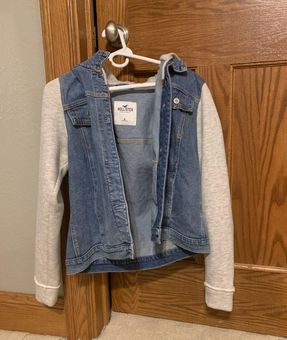 Hollister jean jacket hoodie deals