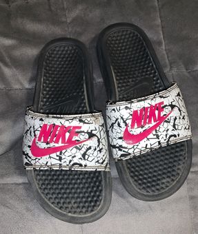 Sandals Flip Flops By Nike Apparel Size: 7