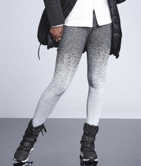 Athleta Flurry Ombre Tights Leggings Ribbed Black Heather and White High  Rise XS - $44 - From Marissa