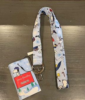 Snoopy Skiing Keychain 