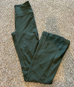 Lululemon Smoked Spruce Groove pants Green Size 4 - $45 - From Lauren