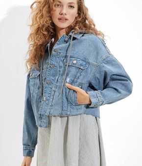 American Eagle Vintage Inspired Cropped Distressed Hooded Denim Jacket Blue  - $45 - From Kelsey