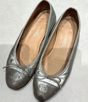 Chanel Cambon Leather Mettalic Ballet Flats Size undefined - $690
