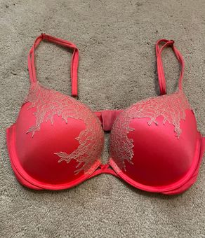 New Victoria Secret bra very sexy push-up 34D 