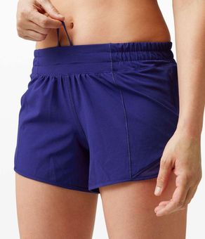 Lululemon Larkspur Hotty Hot 4 Blue Size 2 - $45 - From Ashlyn