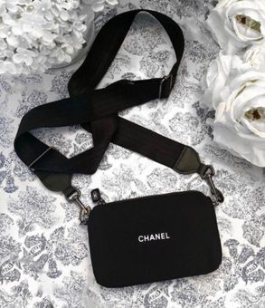 chanel black cosmetic bag