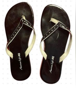 Shop Women's Flip Flops & Save