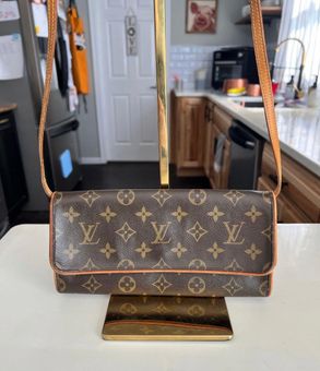 Louis Vuitton Twin Pochette GM 