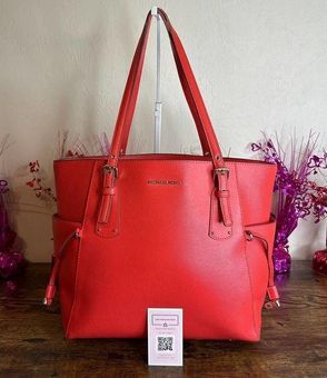 Michael Kors Voyager White-Red Tote