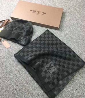 LV Hat & Scarf Set