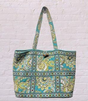 Vera bradley store lime green purse