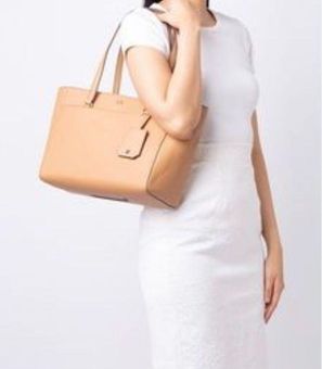 Tory Burch Tan Saffiano Leather Robinson Tote Tory Burch