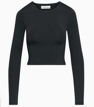 Aritzia Babaton contour crew long sleeve Black - $30 (40% Off