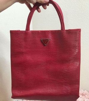 GUESS Red Tote Bags