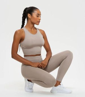 Essential Leggings - Tan