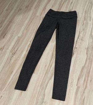 Lucy Activewear Lucy gray leggings small - $20 - From Sari