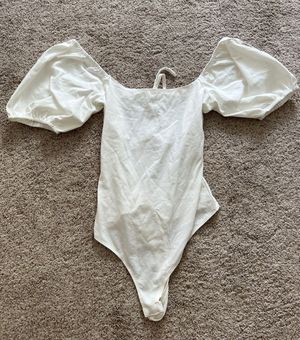 as you go boutique bodysuit White Size M 12 57 Off Retail