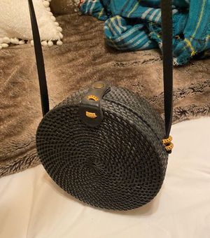 Black Woven Circle Crossbody