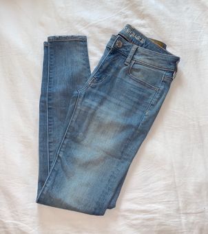 American Eagle Outfitters, Jeans