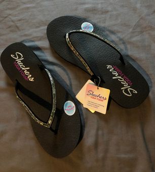 Skechers Yoga Foam Sandals Black Size 9 - $11 (72% Off Retail