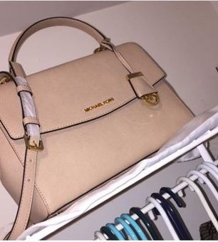 MICHAEL Michael Kors, Bags, Michael Kors Ava Medium