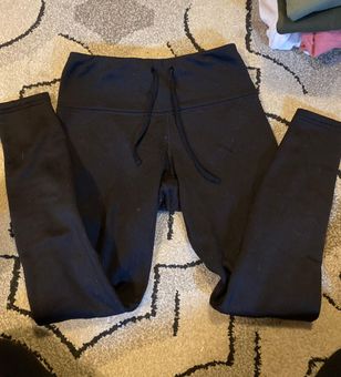 Old Navy Active Go-dry Leggings Black - $7 - From Alyssa