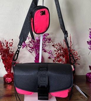 Steve Madden, Bags, Nwt Steve Madden Gym Bag With Detachable Black  Wristlet