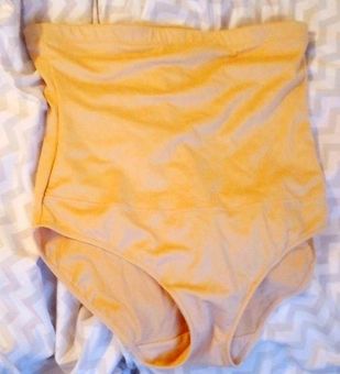 Maidenform 2/15 Women's shapewear Tan Size XL - $15 - From Bri