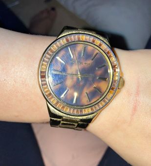 Michael kors store leopard watch