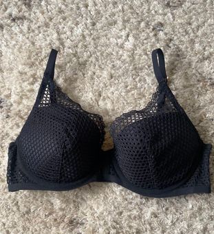 Black lace Victoria’s secret bra