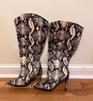 Katie (Snake Print)