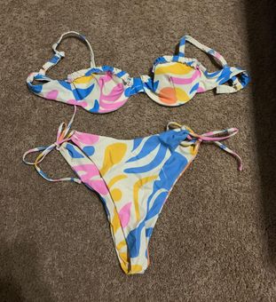 triangl bikini set bottoms: size medium top: size - Depop