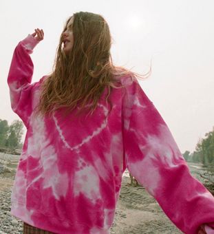 Urban outfitters purple online tie dye sweatshirt