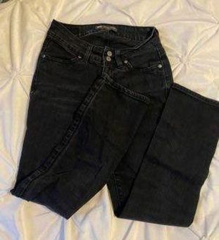 Levi's 529 Curvy Straight Jeans Black Size 26 - $18 - From Aj